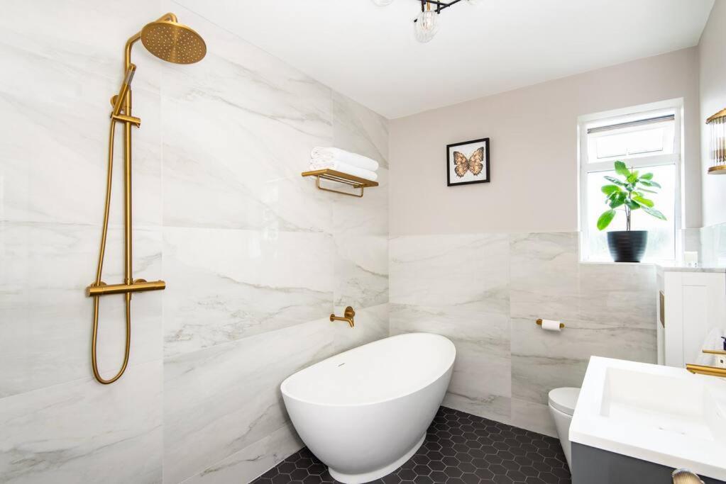 Newly Renovated Victorian House With Free Parking Villa Brighton Eksteriør billede